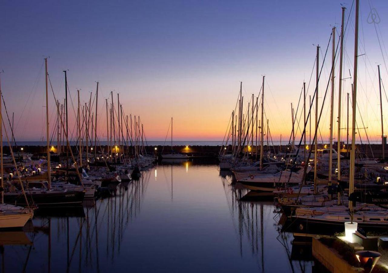 Seafront Penthouse Apartamento Lido di Ostia